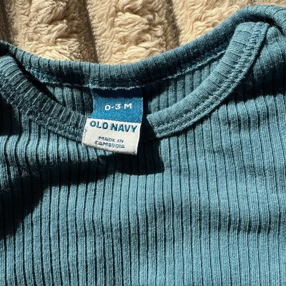 Ribbed Long Sleeve Baby Bodysuits - Picture 3 of 15